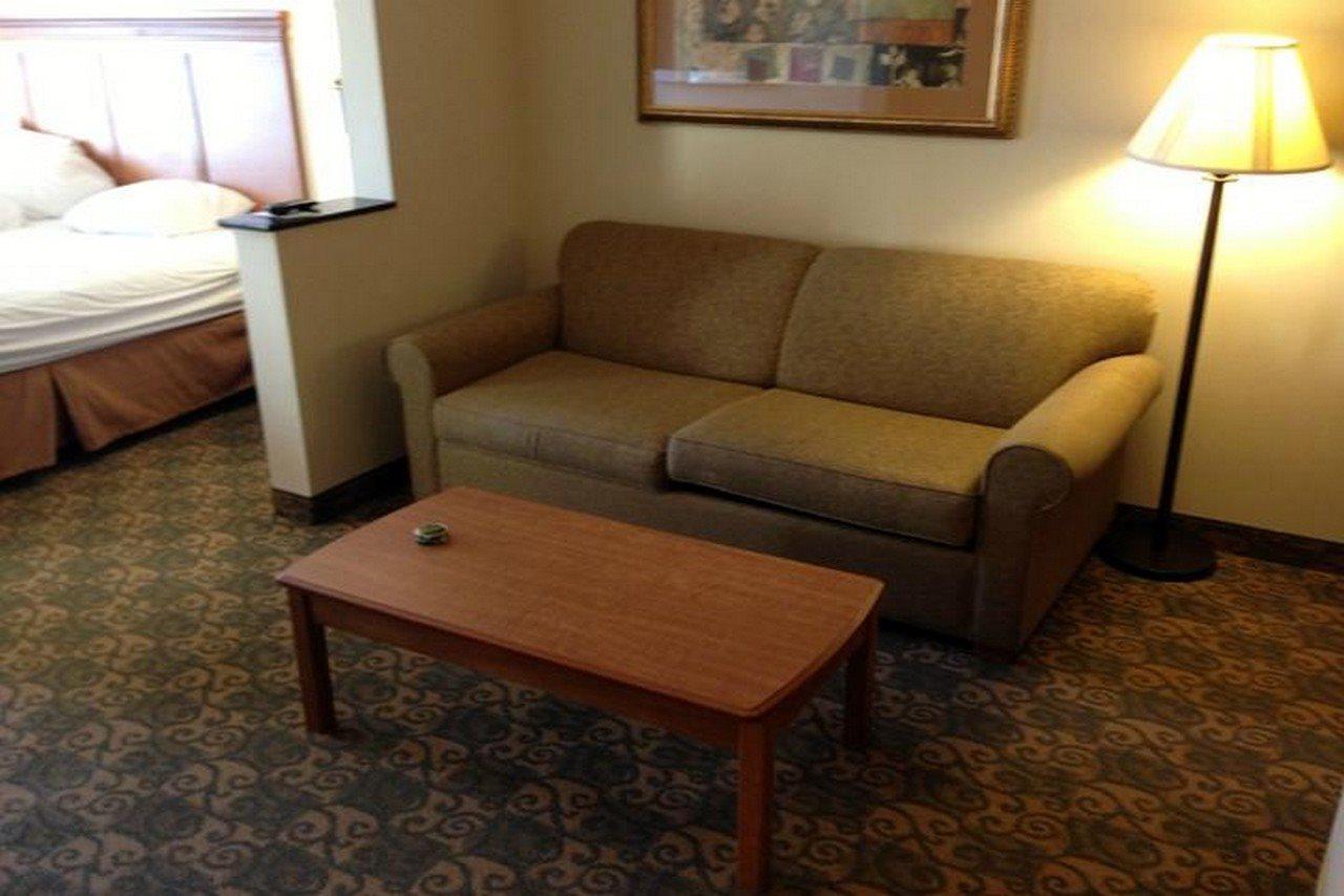 Comfort Inn & Suites Tifton Εξωτερικό φωτογραφία