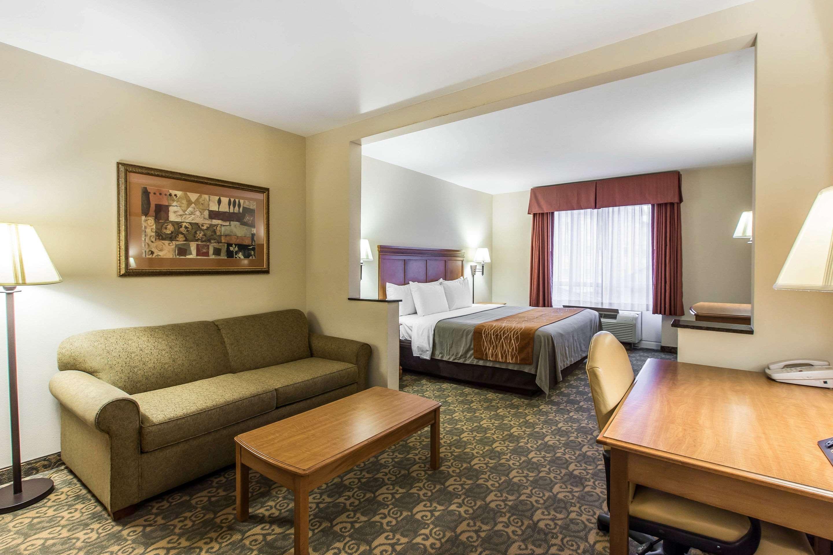 Comfort Inn & Suites Tifton Εξωτερικό φωτογραφία
