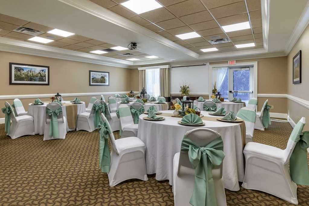 Comfort Inn & Suites Tifton Ανέσεις φωτογραφία